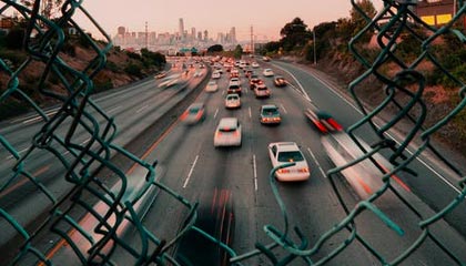 圈子不同别硬融，库追汤赛后叙旧波杰想加入，尬聊几句后悻悻离开